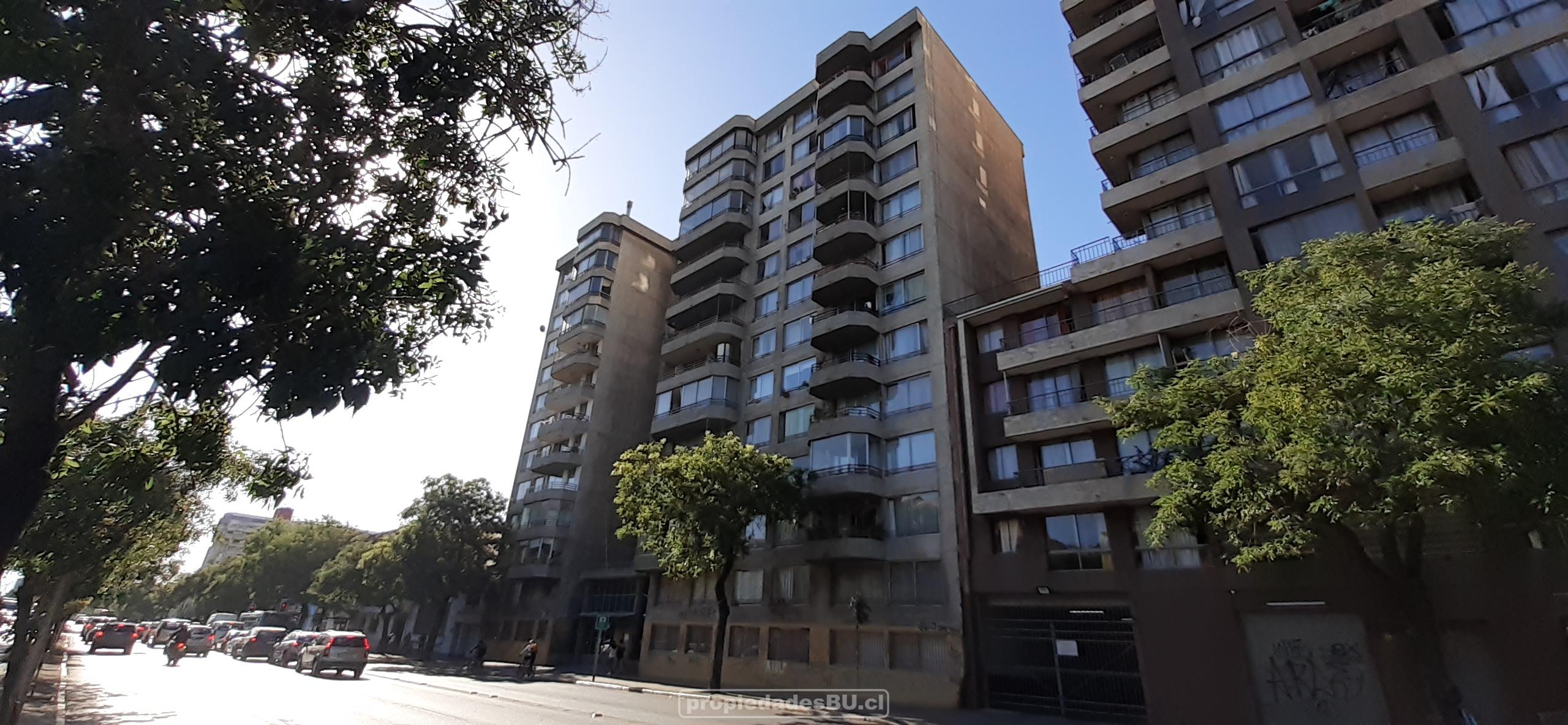 Metro Toesca Arriendo $300.000.- Depto. 1d - 1b Sin Aval