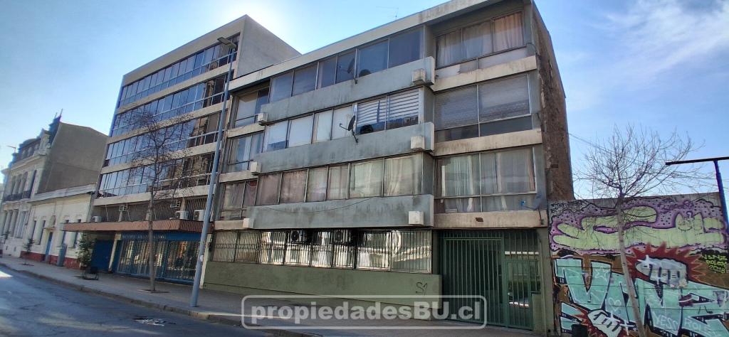 Venta Céntrico Depto. Ejercito Metro Los Héroes 2d-1b, Con Patio.